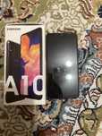Samsung Galaxy A10 32GB Black в хорошем состоянии + чехол в подарок