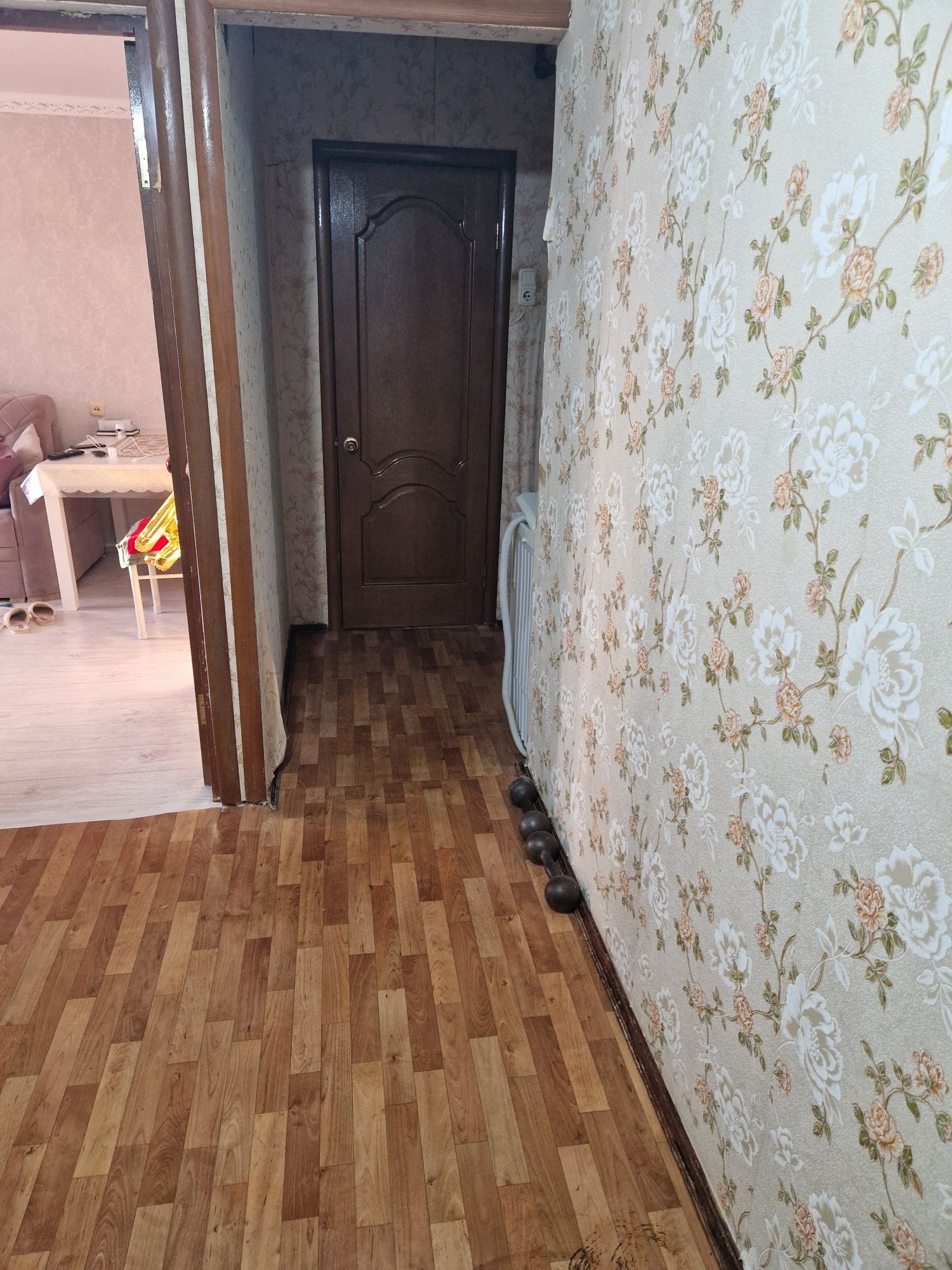 Продам 2-х.комн.кв. районе  Сазда,Б.Ц Мир