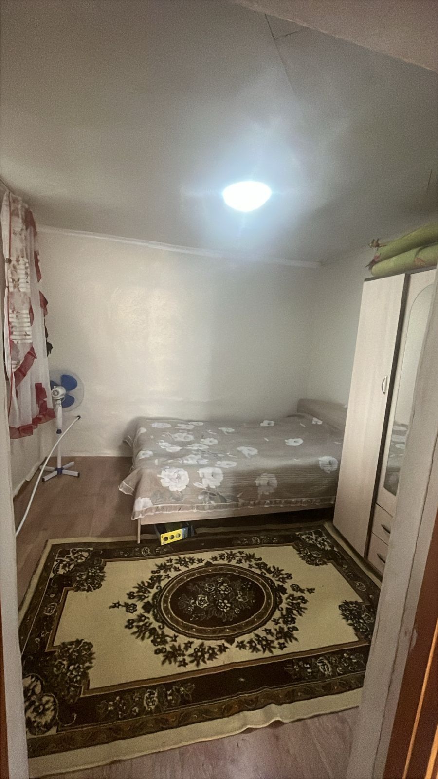 Продом дом  срочна