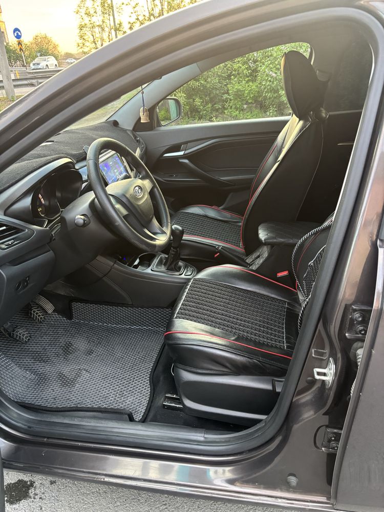 Lada Vesta Лада Веста 2019 года