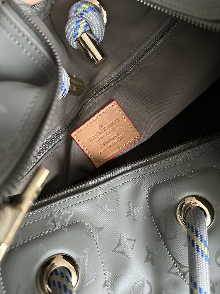 Сумка Louis Vuitton