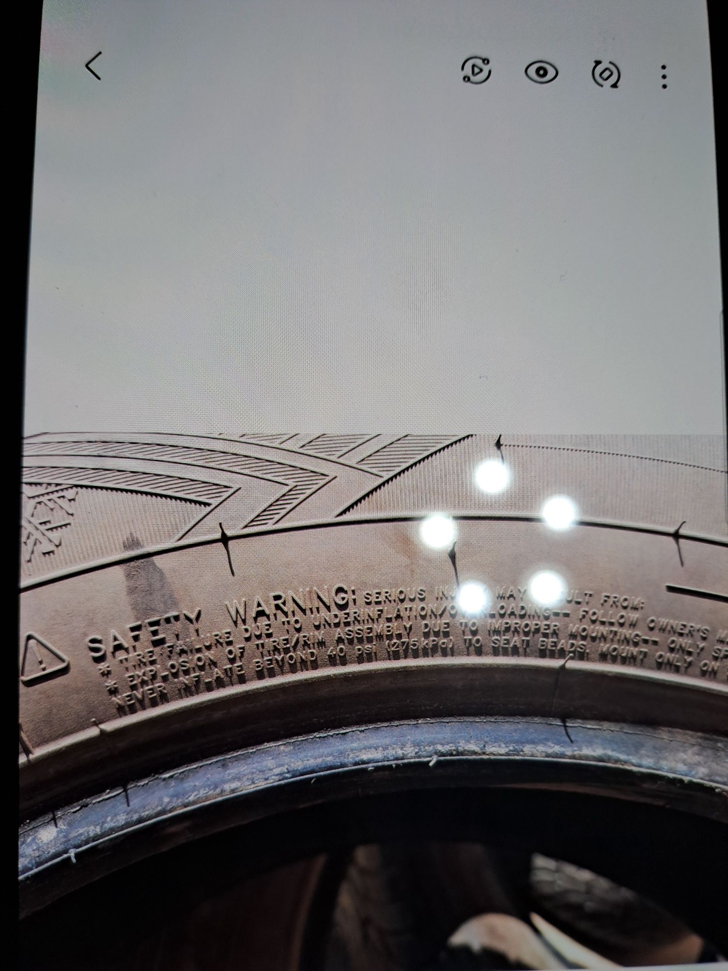 Автошины Maxxis 4 штуки