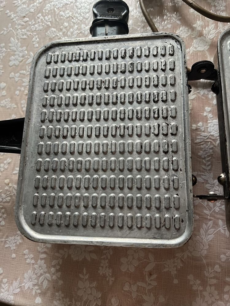 Советская вафельница