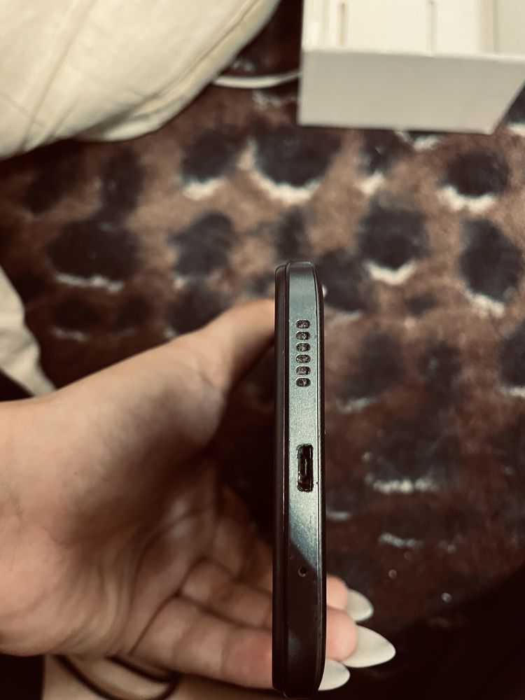 Продам Redmi 12 C