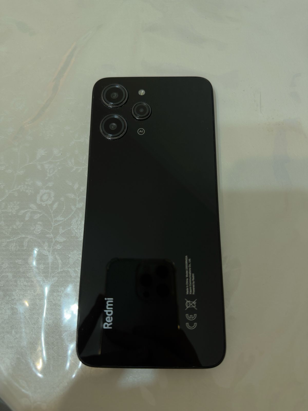 Продам Redmi 12 256 гб