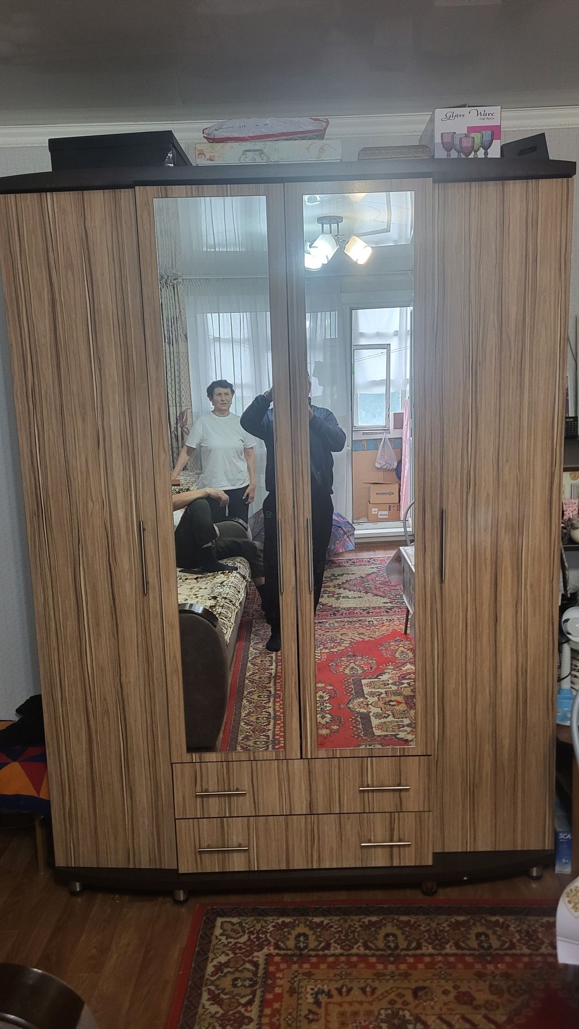 Продам шкаф в хорошем состоянии