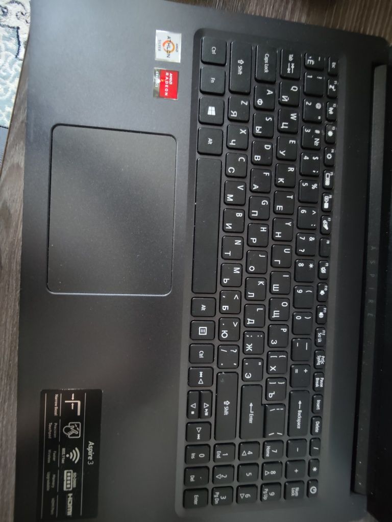 Ноутбук Acer 8gb.  SSd