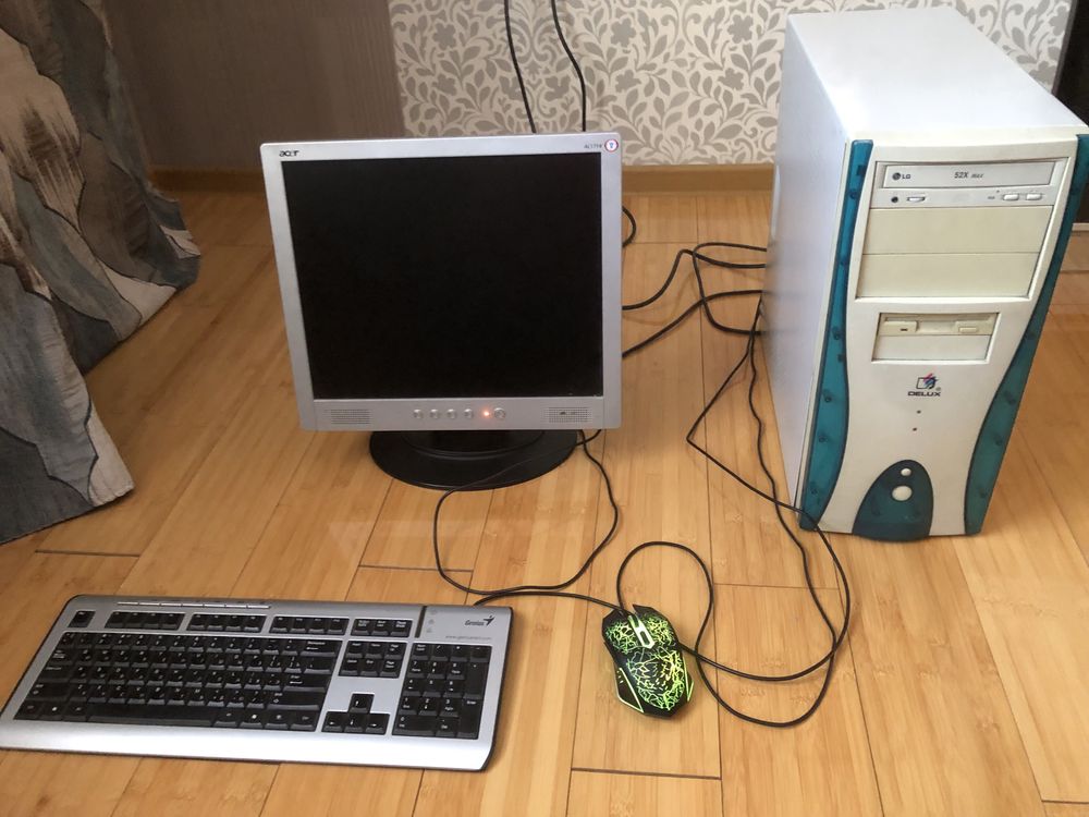 Продам монитор и системные блоки