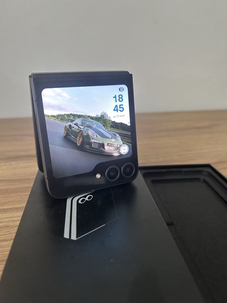 Samsung z flip 6