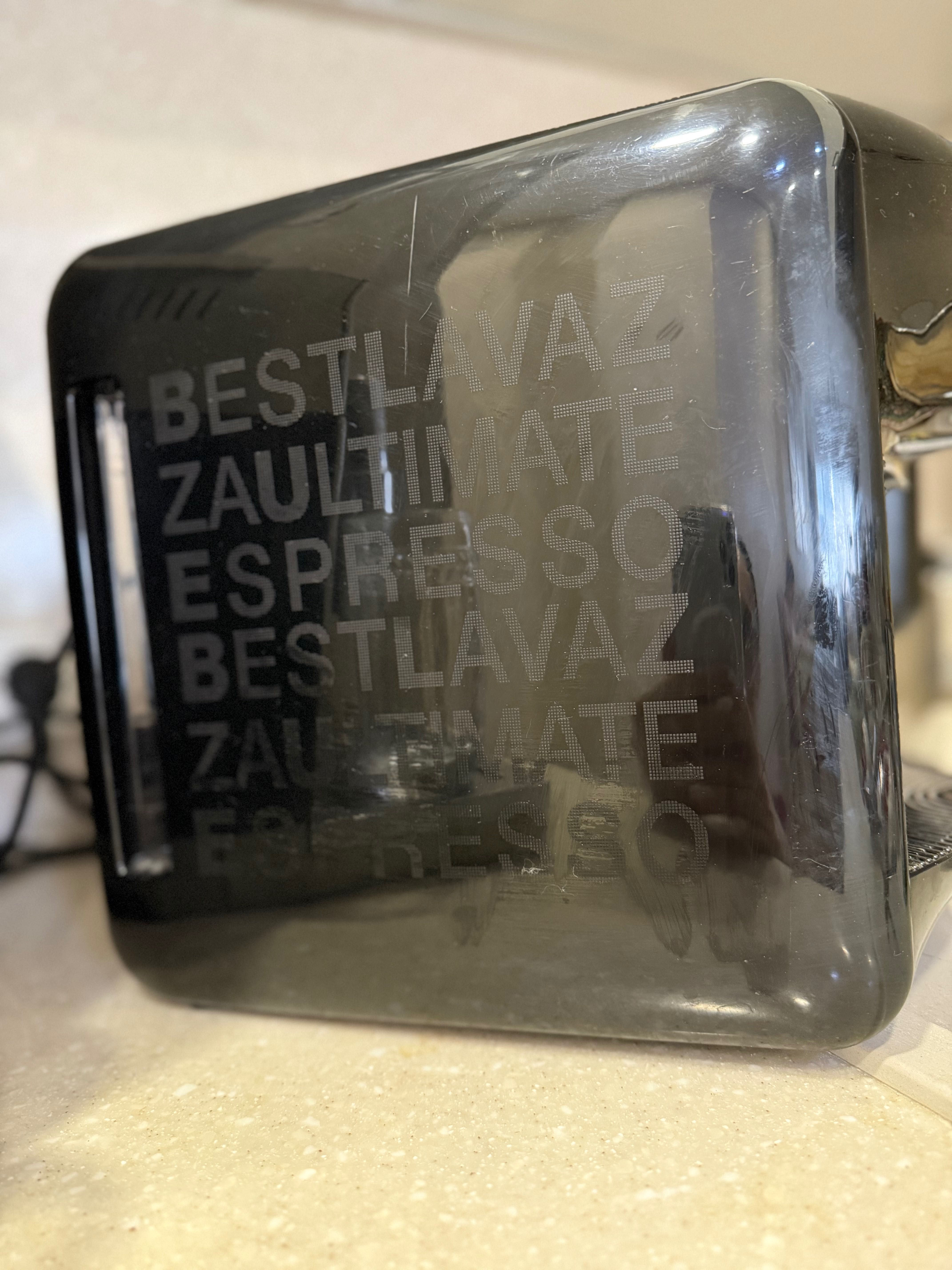 Кофемашина Lavazza - капсульная. Отличное состояние