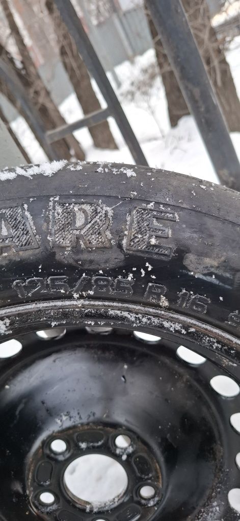Продам запаску r16