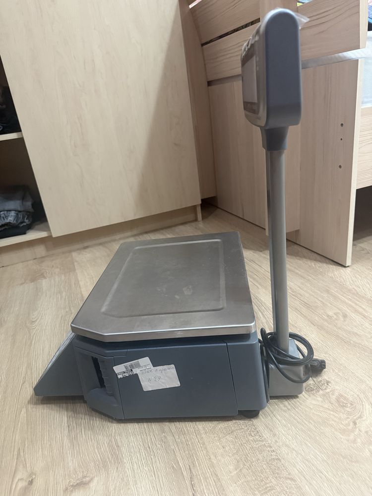 1. Весы с печатью этикеток Rongta RLS 1100