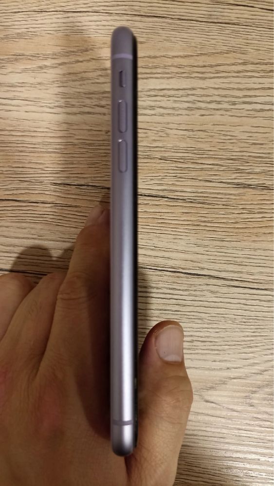 IPHONE 11 128Gb идеальном состоянии