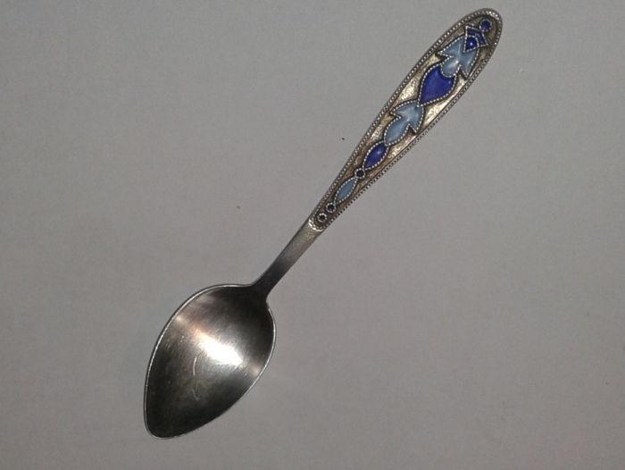 Серебро на зубок. Чайная и кофейная ложки. Столовые приборы на  выбор.