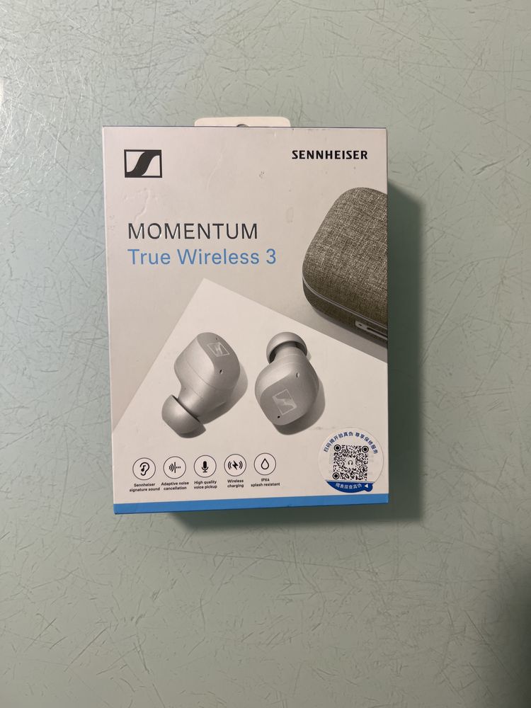 Амбюшуры и запасные кольца на наушники Sennheiser TWS 3, белые.