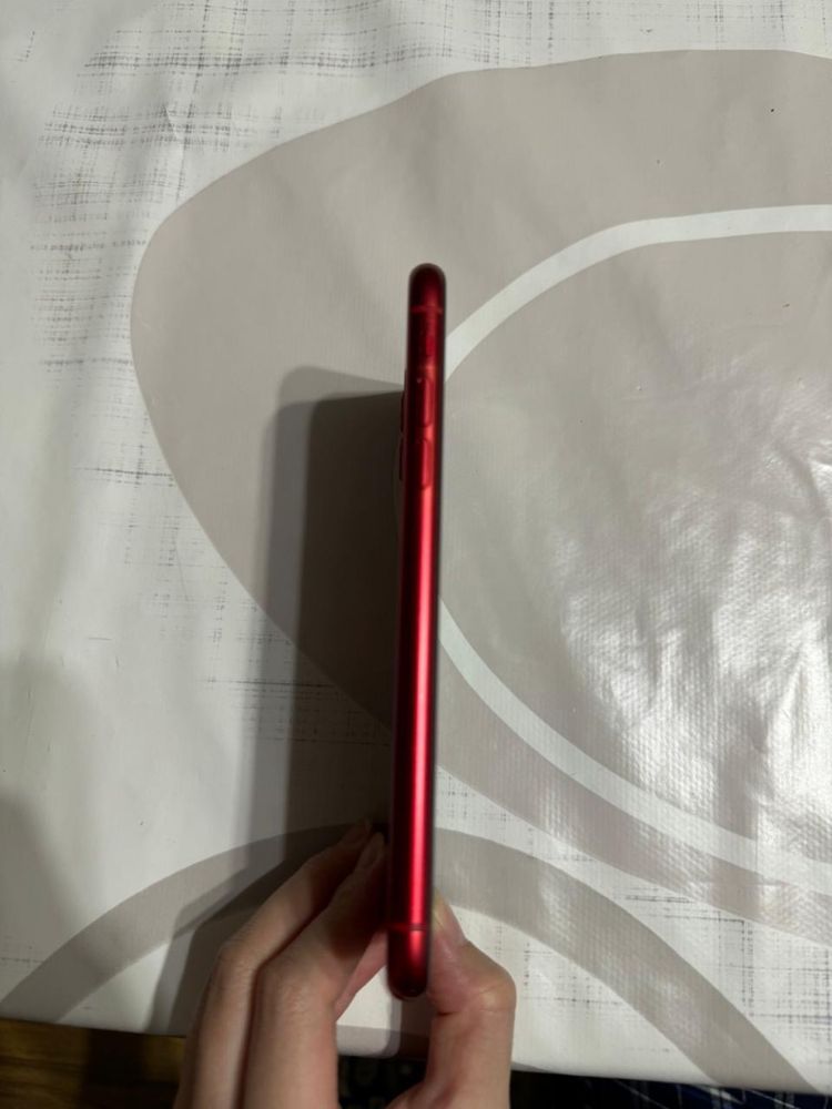iPhone 11  64 gb