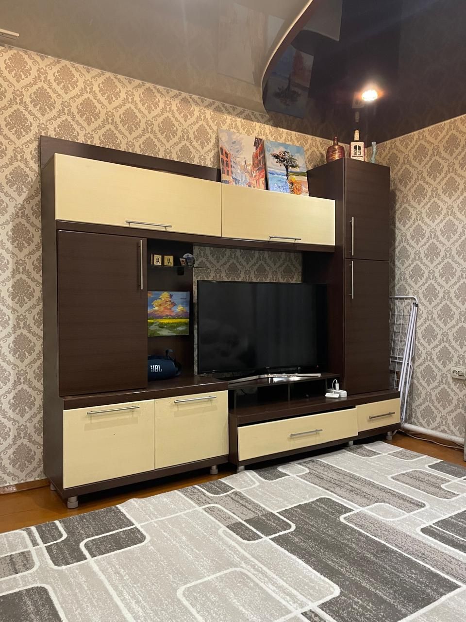 Продам стенку б/у