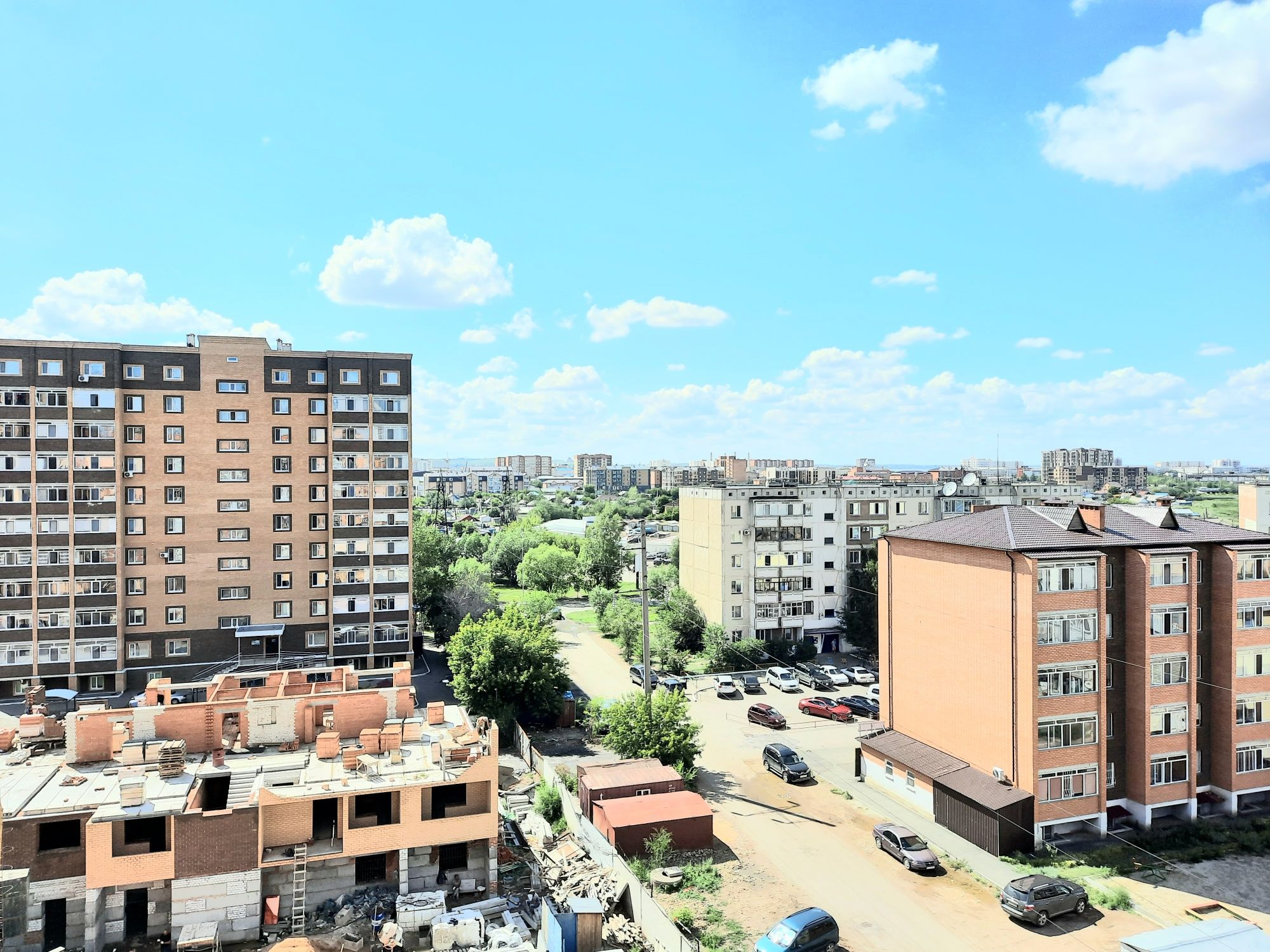 Сдам 2 квартиру посуточно улице Ауэзова 219 НОВЫЙ ДОМ