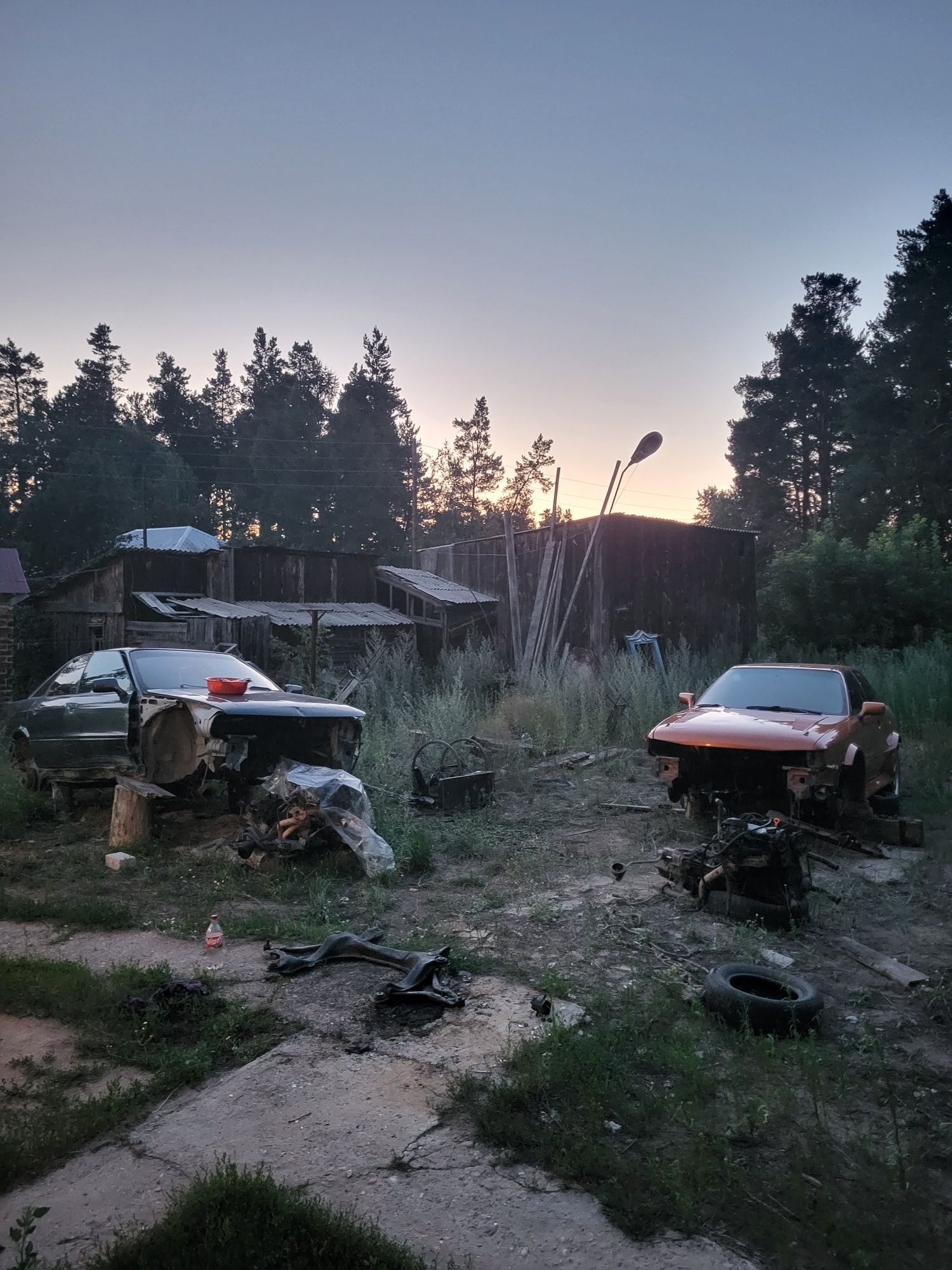 Продам запчасти ауди 80 б3