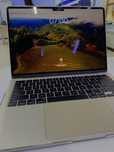 Macbook Air M2.