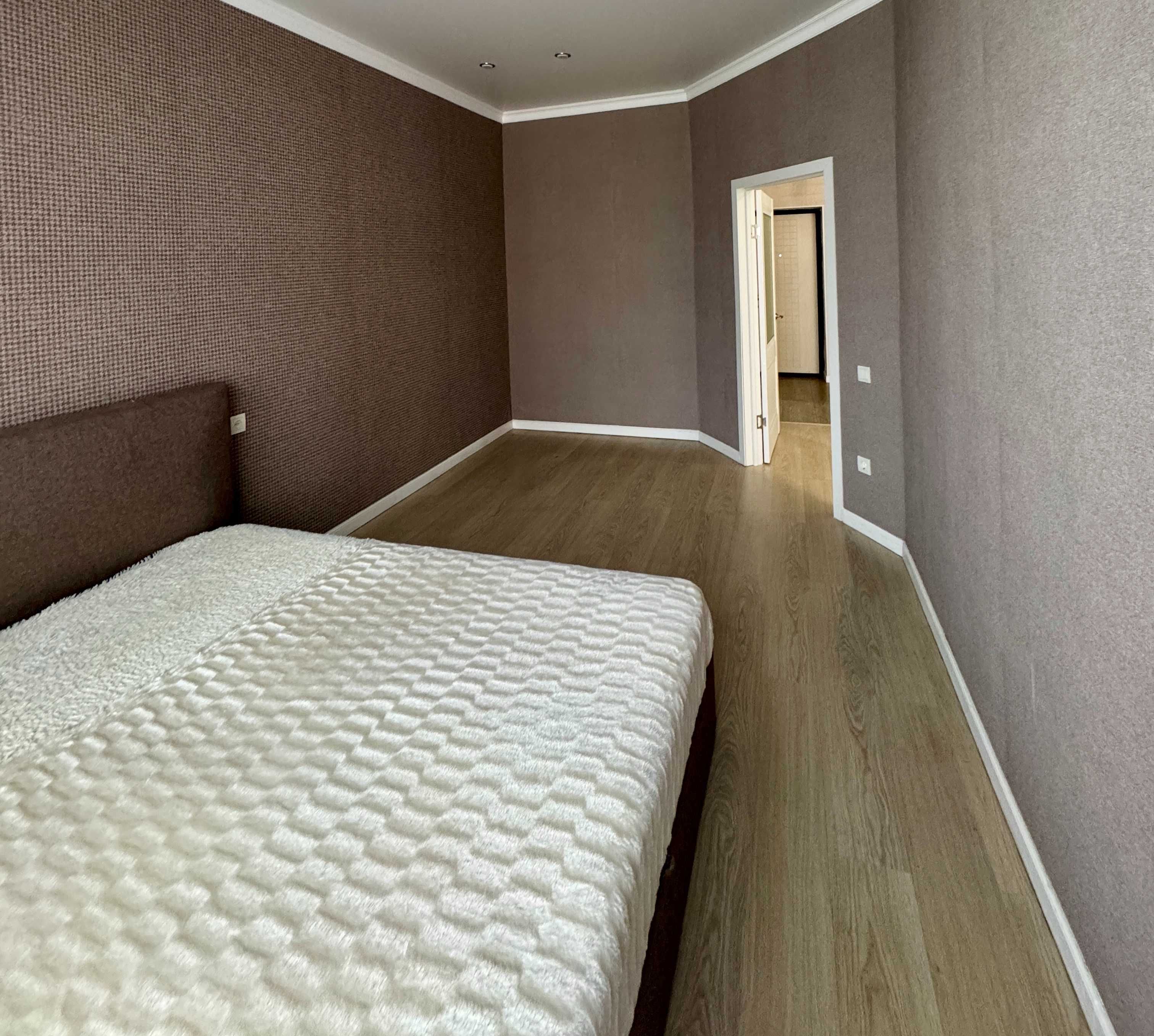 2-комнатная, свежий ремонт, 49 м², ЖК Varlamova, метро 5 мин!