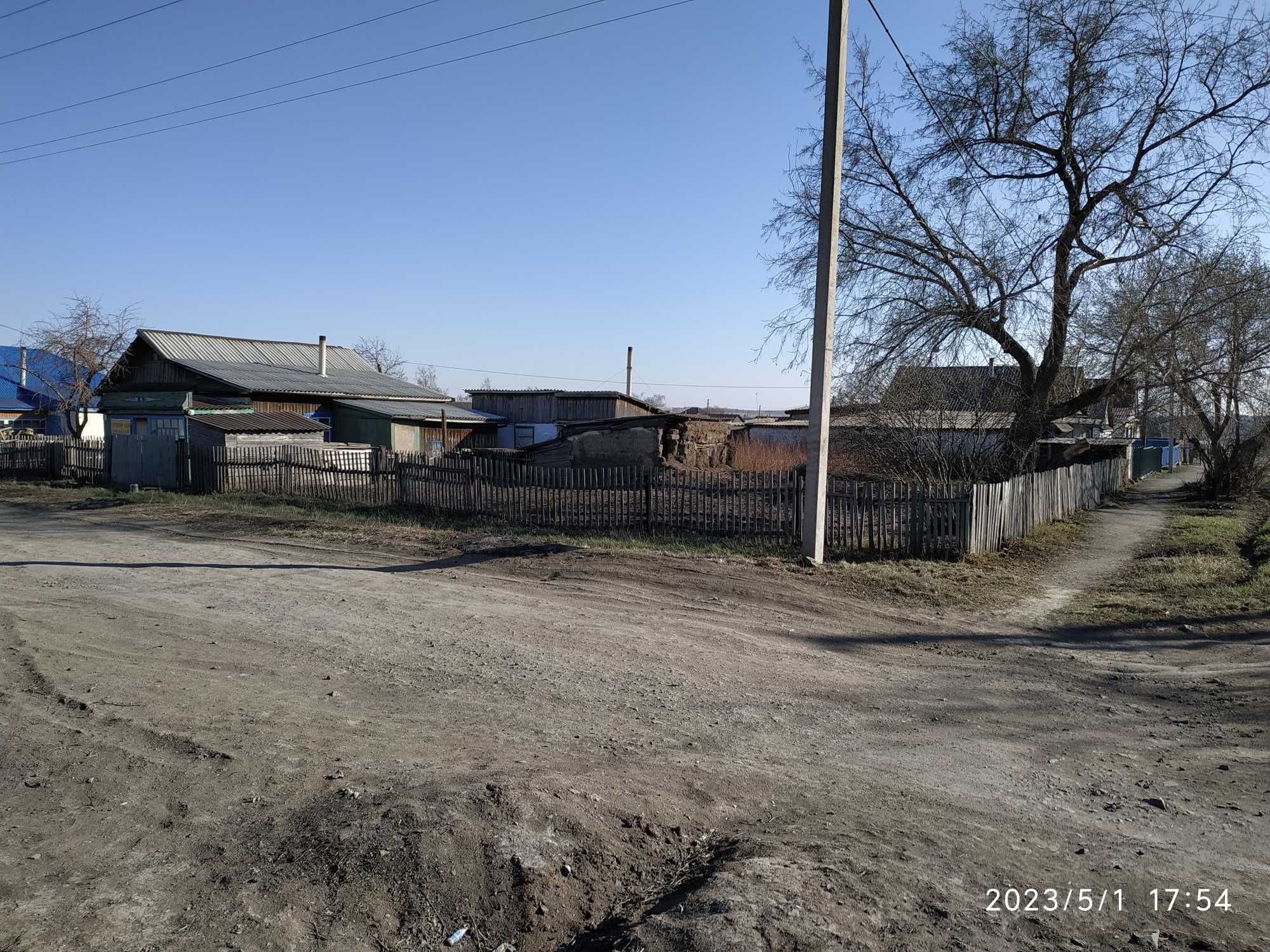 Продам дом с участком 10 соток р-н 3 школы, ул.Лермонтова