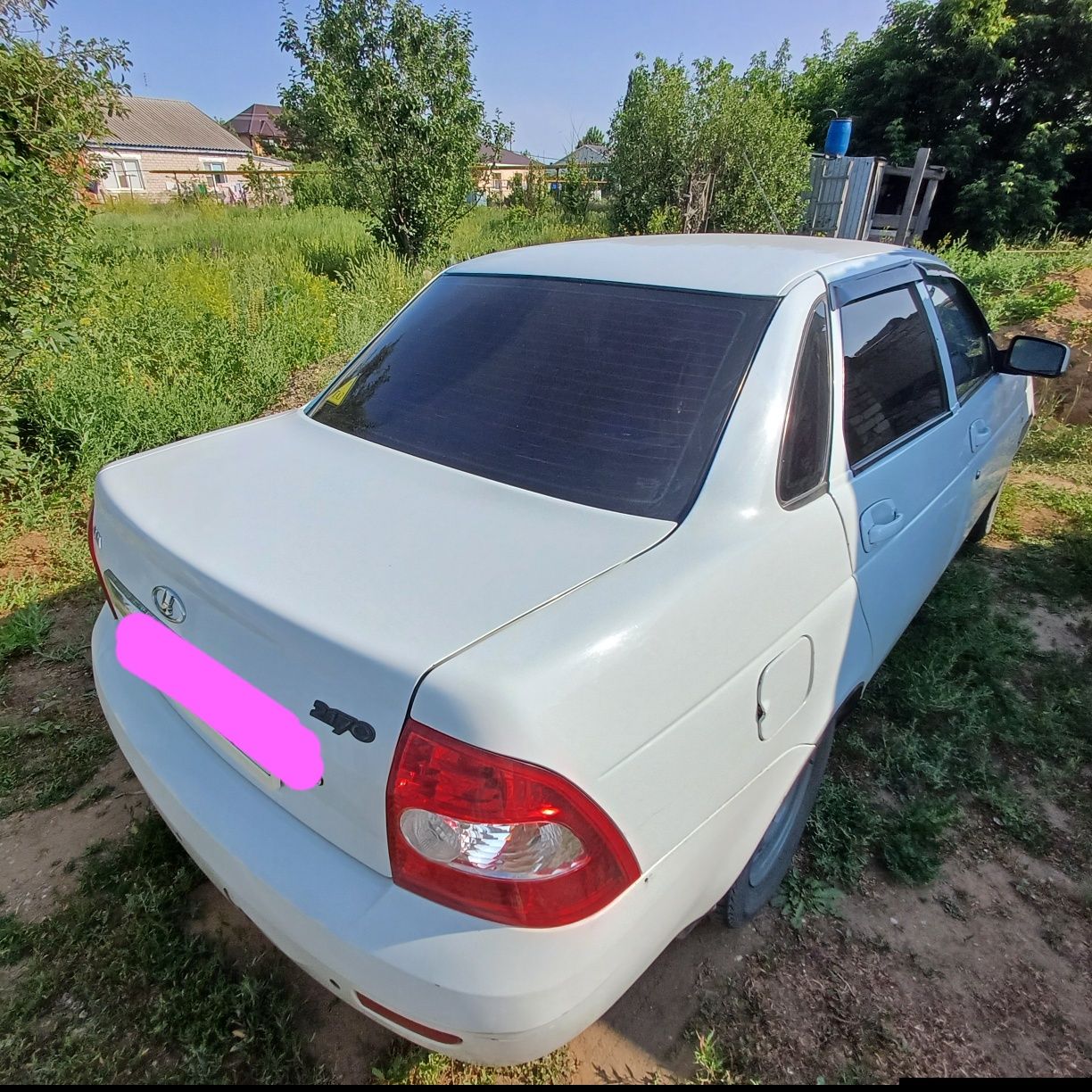 ВАЗ 2170 Priora, 2011 г.в., 1.6 л, бензин, в хорошем состоянии