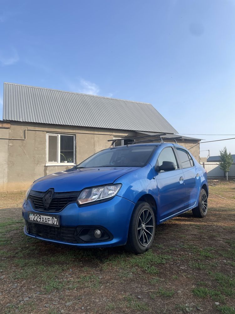 Рено логан Renault Logan