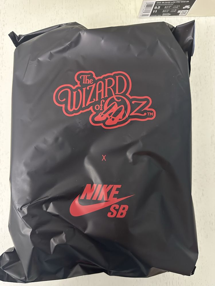 The Wizard of Oz x Nike SB Dunk Low Toddler Gym Red
