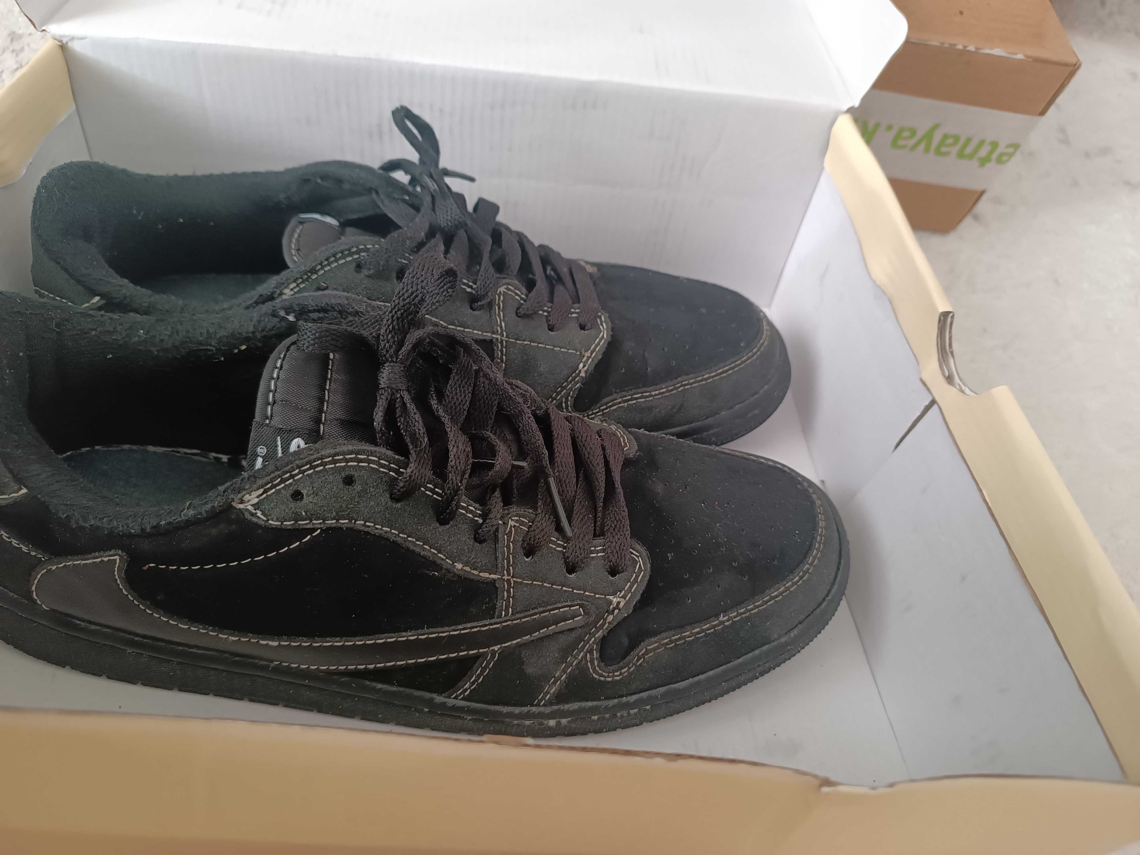 Кросовки nike travis scott черный