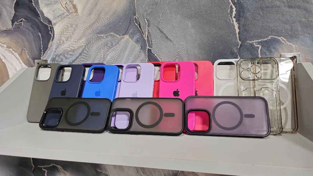 Чехлы на IPhone 14 Pro
