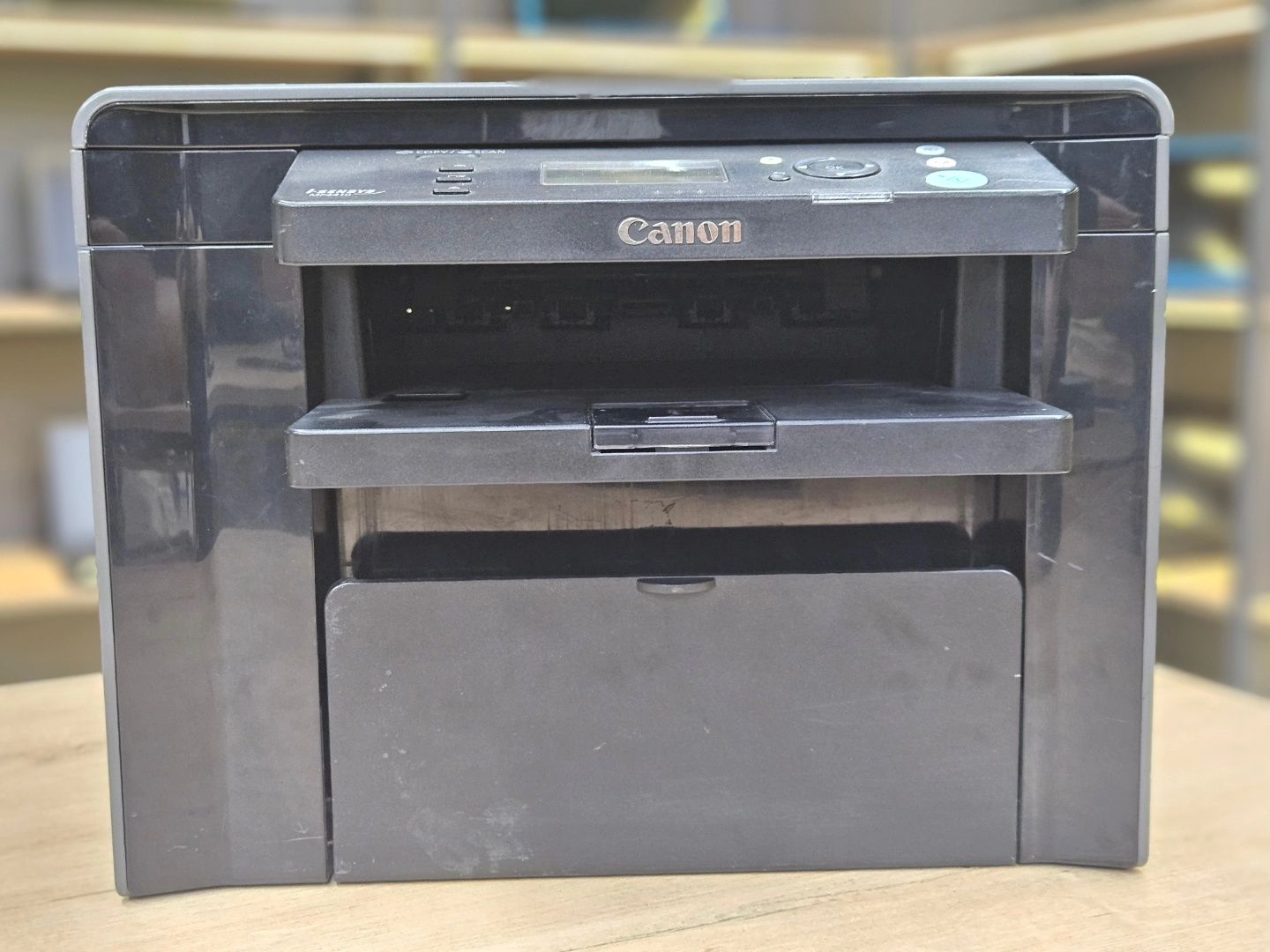Лазерное МФУ Canon i-Sensys MF4410 Ч/б A4 в отличном состояний б/у!