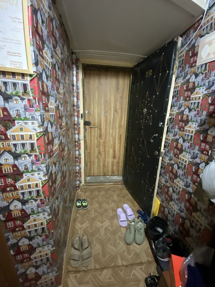 Продам 2-х конм. квартиру г.Аксу Павлодарская область