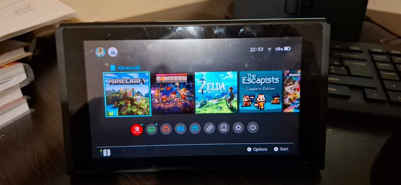 Nintendo Switch + 3 игры (картриджи) | Без коробки и блока
