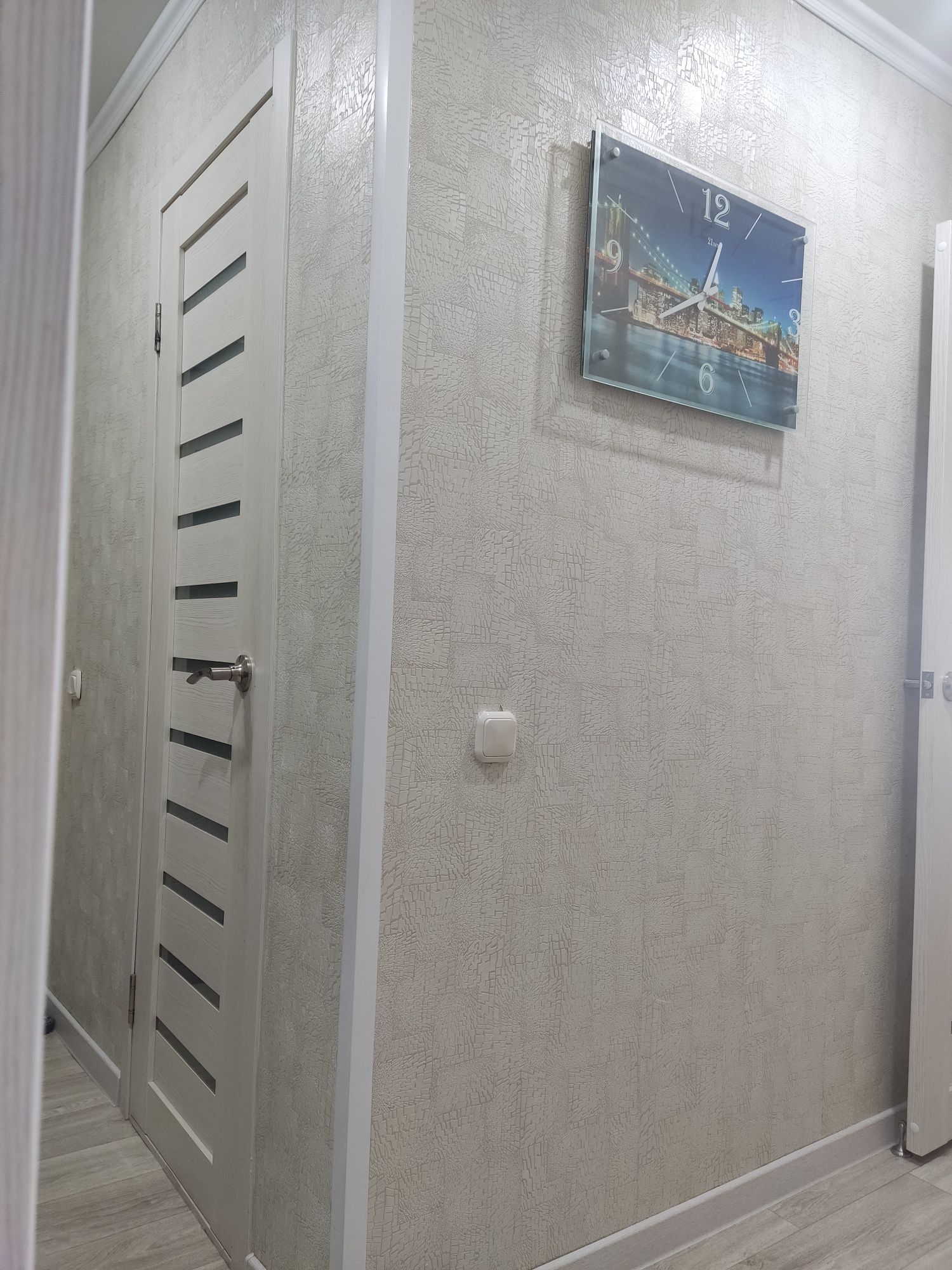 Продается 3 комнатная кв в центре  Заречного