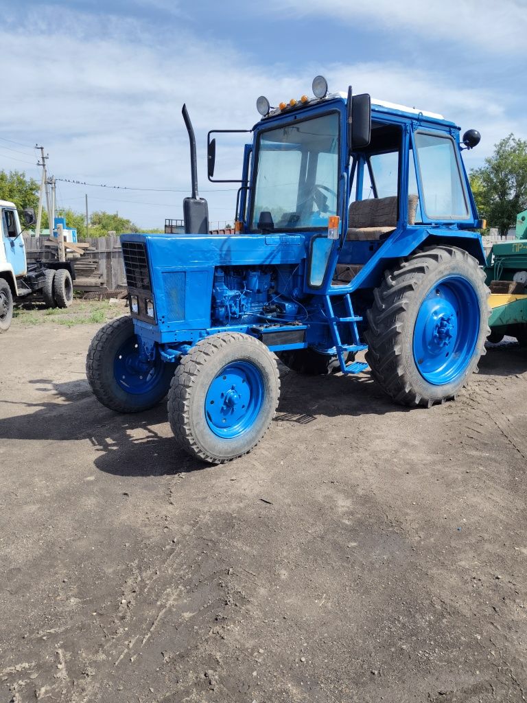 Продам МТЗ 80 в зборе с навесными