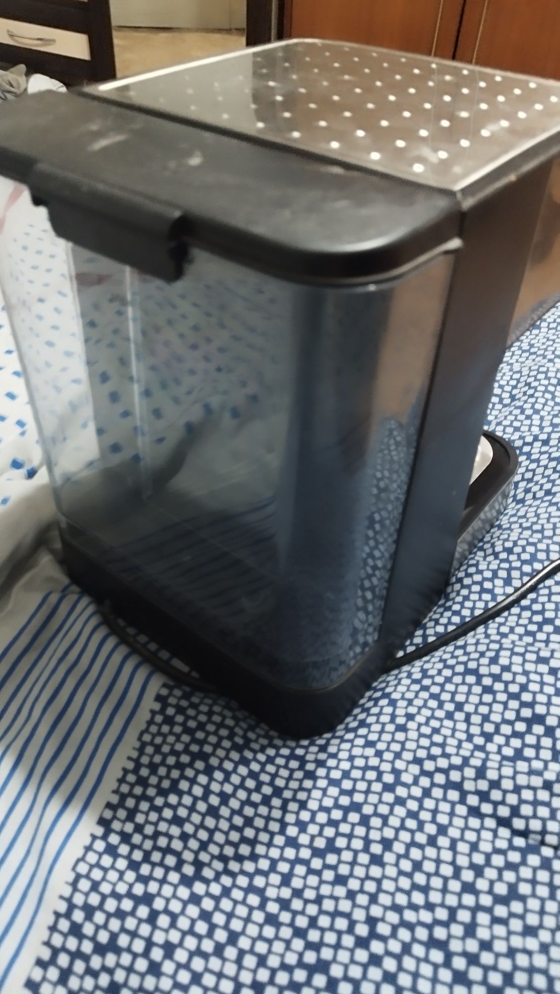 Продам кофемашину Reoka