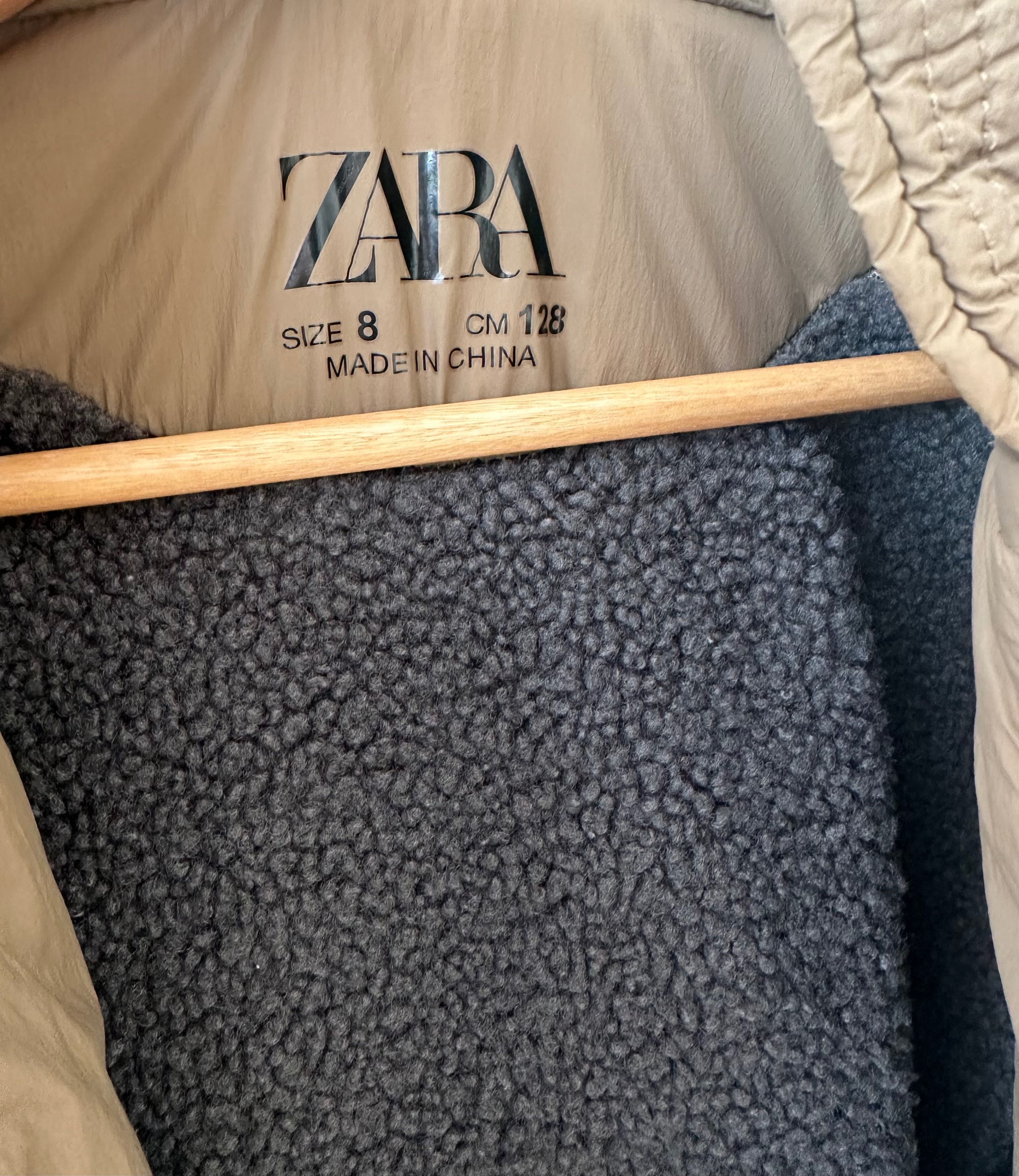 Продам детскую куртку Zara 10тыс
