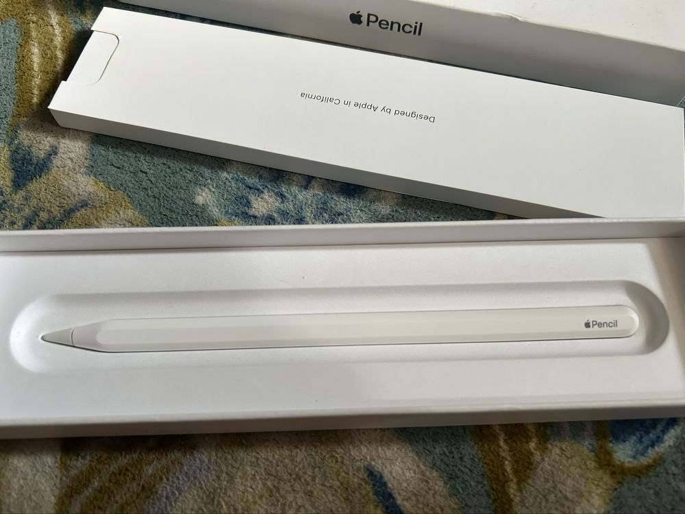 Apple Pencil 2 на iPad (стилус)