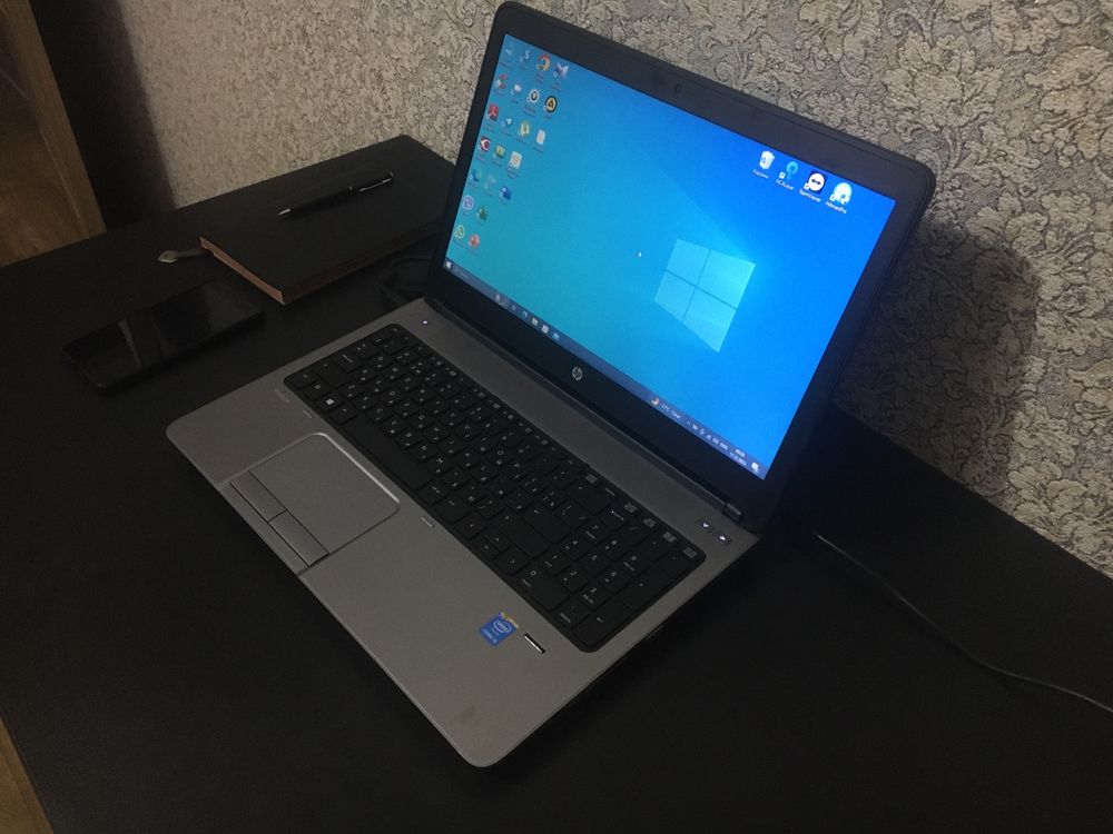 Продам ноутбук HP Intel core i5/8 гб/ SSD 256.
