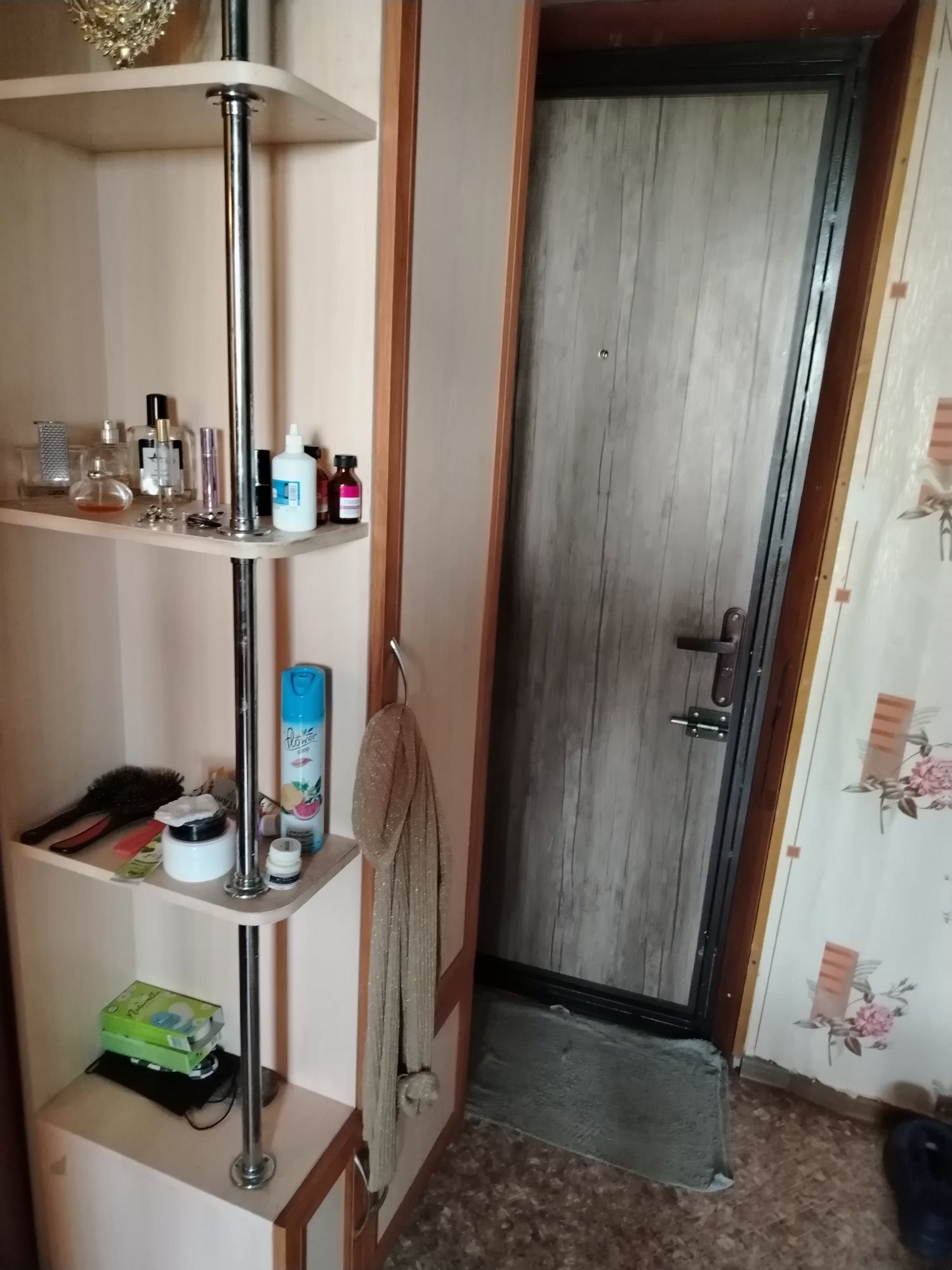 Продам однокомнатную благоустроенную квартиру Новой Черноярке