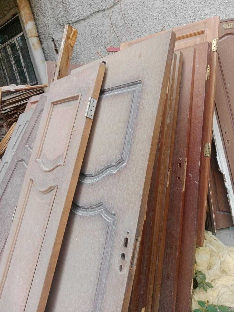 Продам межкомнатные деревянные двери