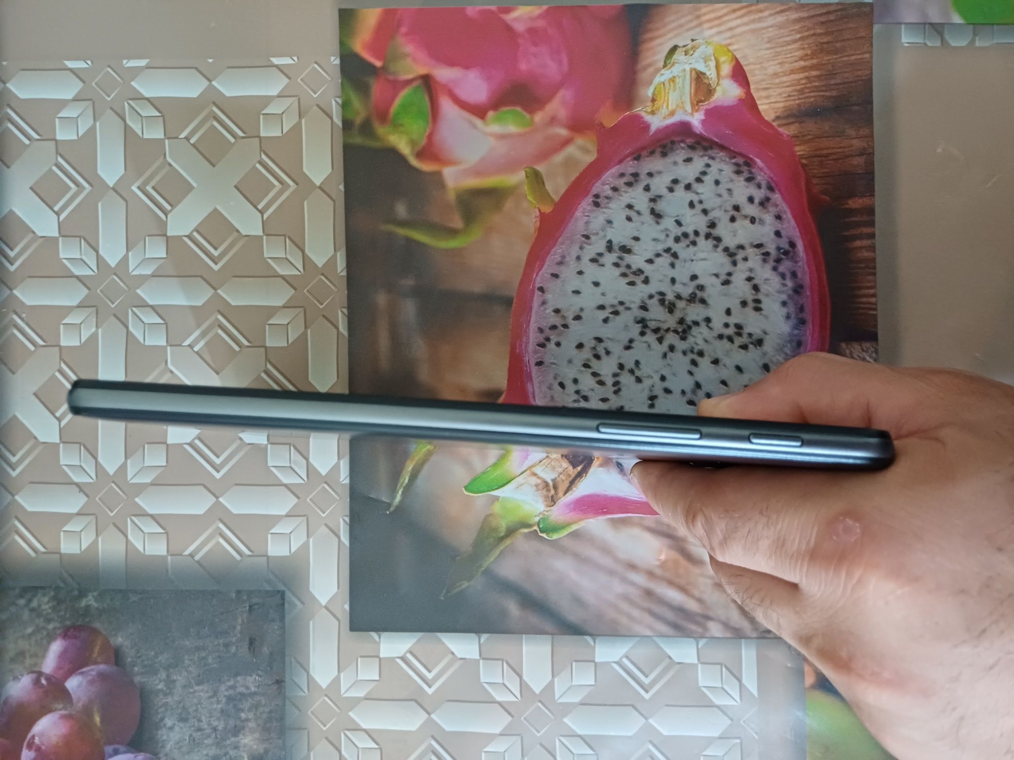 планшет Samsung Tab A6