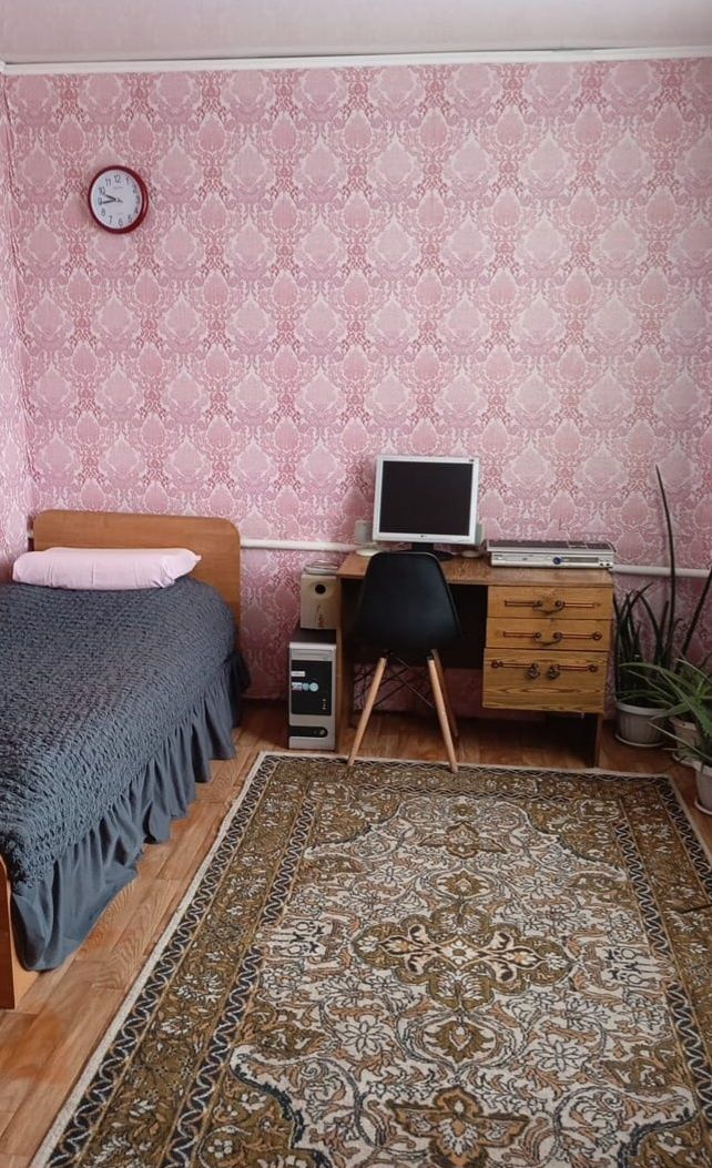 Продам 4-х комнатную квартиру