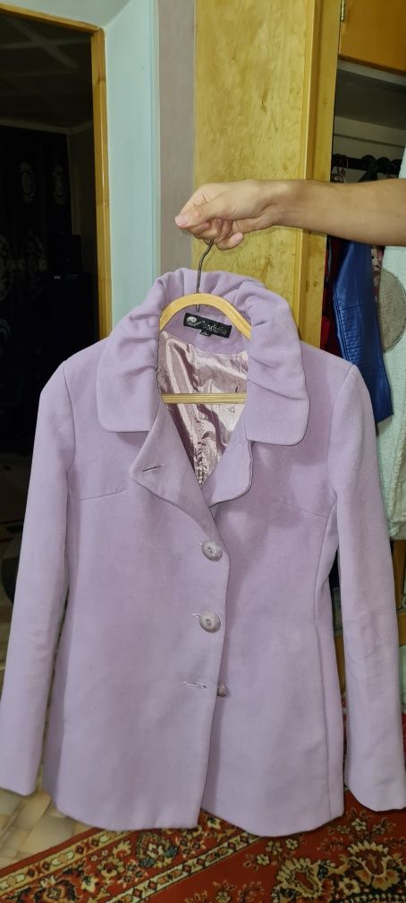 Женские вещи продам