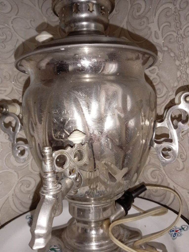 Продам самавар электрический  3 л.1980г СССР.