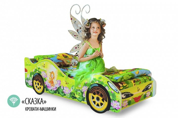 Детская кровать машина