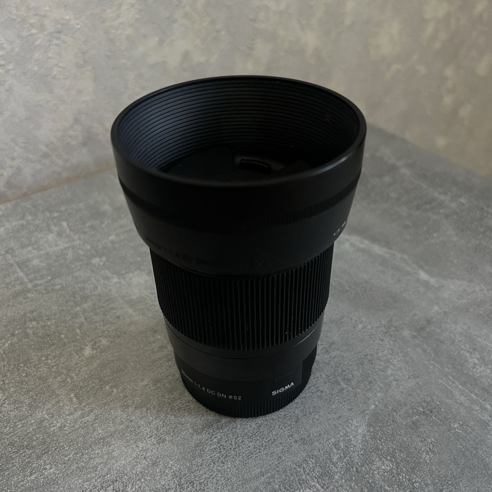 Объектив Sigma 30mm f/1.4 DC DN Contemporary для Sony E
