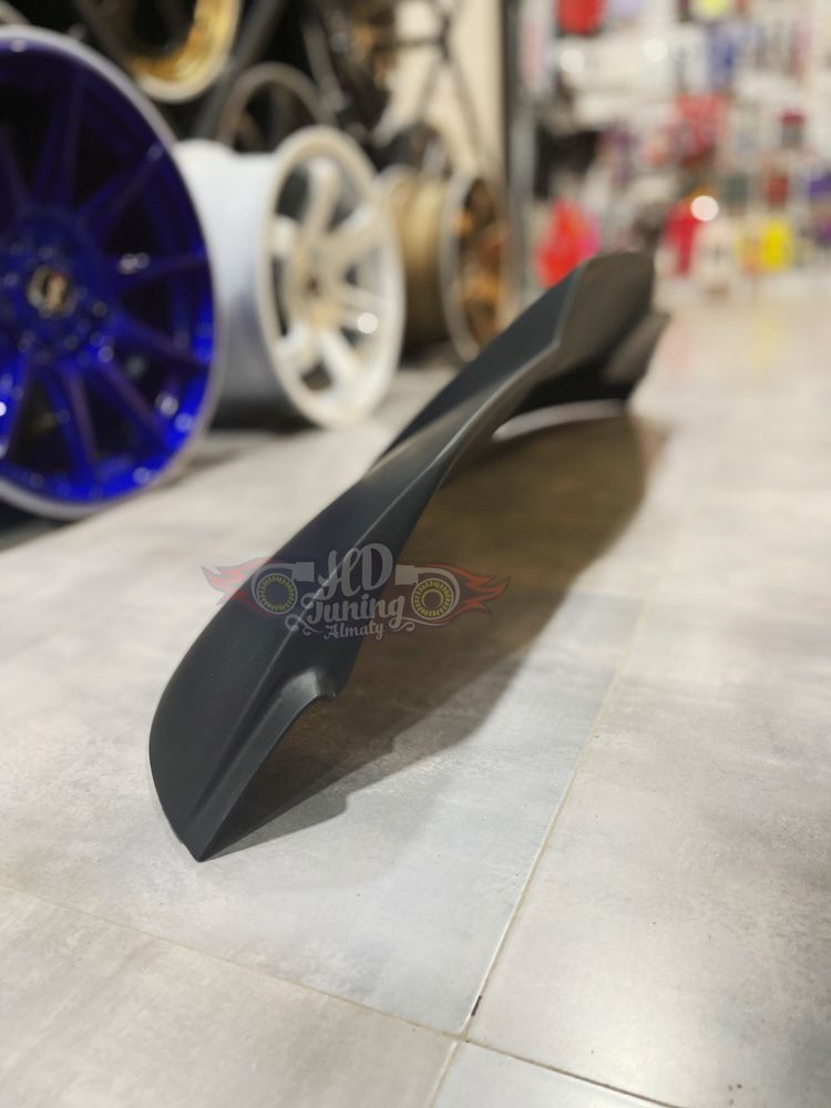 Спойлер верхний Infiniti FX35/ S50