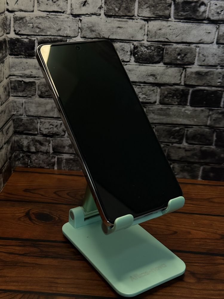 OPPO Reno 12F / ОППО Рено 12Ф Память: 512гб